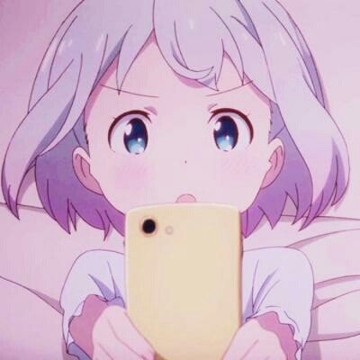 张元英无眼妆封面